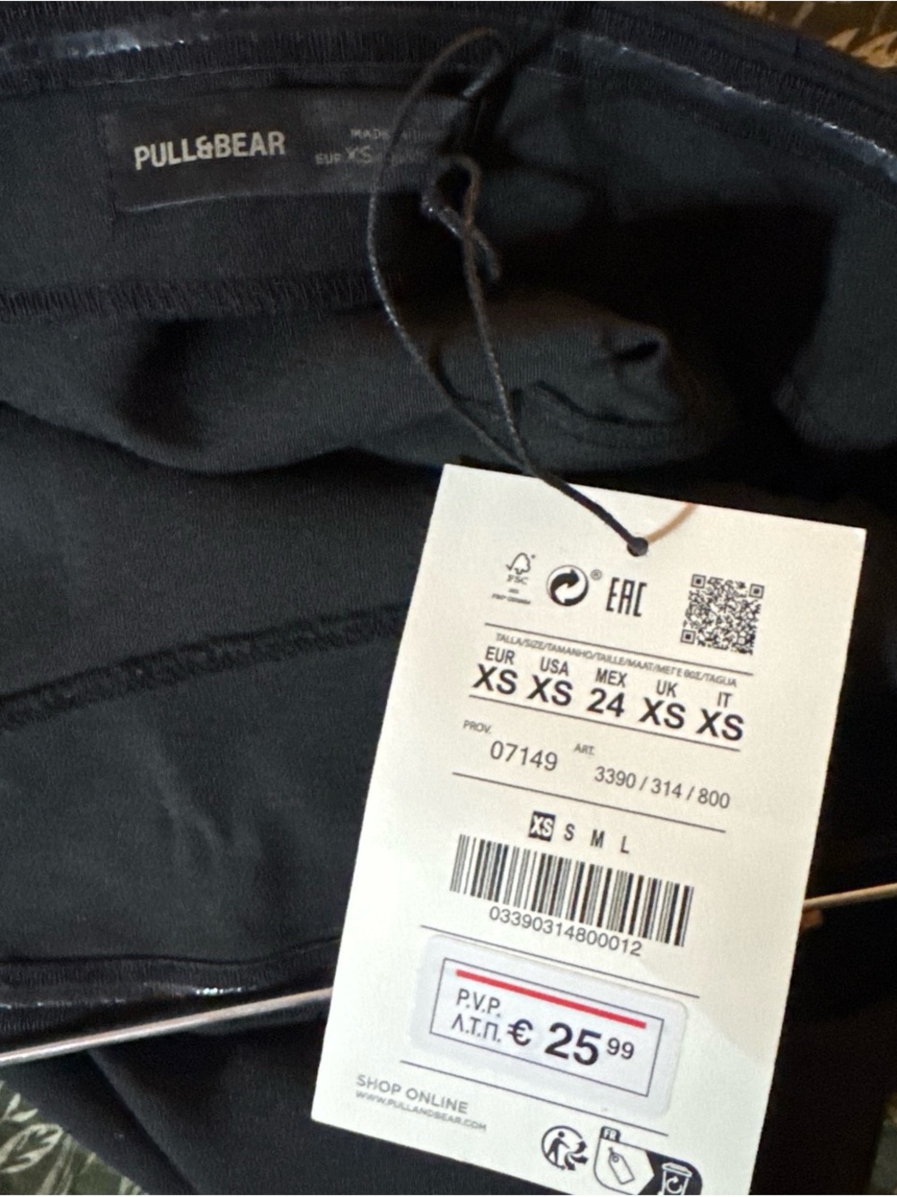 Pull&Bear Black mini dress - Picture 3 of 3